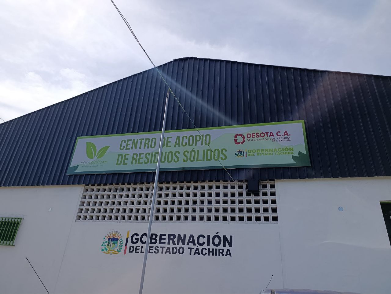 photo_4969869592540941111_y